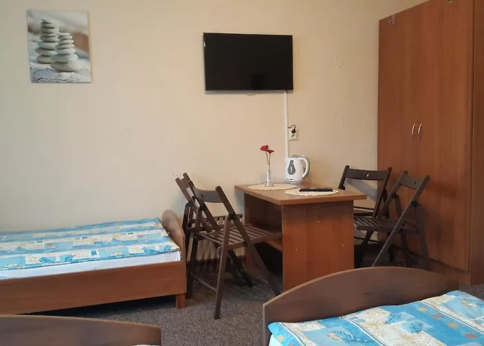 Pod Wierzba - Mieroszyno منزل للإقامة *