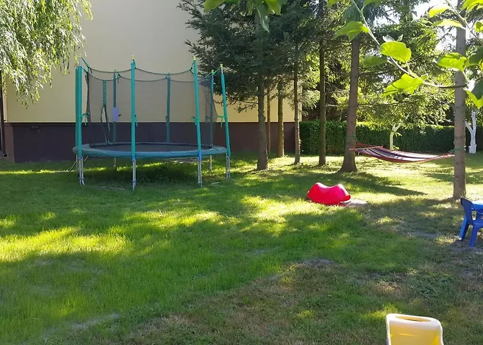 Pod Wierzba - Mieroszyno منزل للإقامة